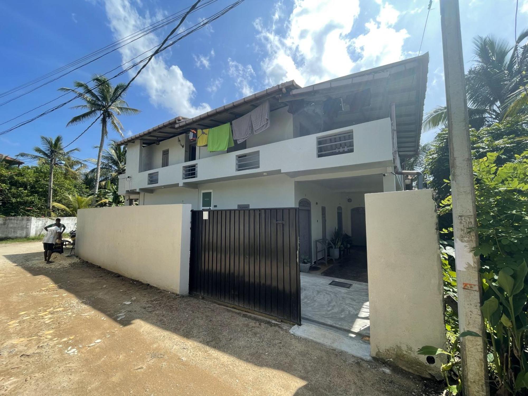 Hawara Coliving Midigama Hotel Екстериор снимка