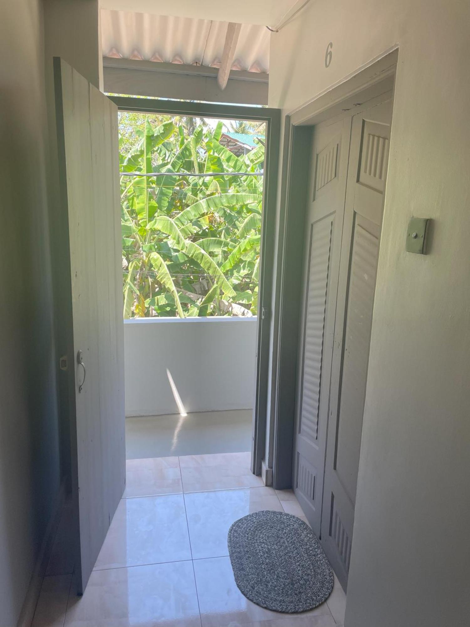 Hawara Coliving Midigama Hotel Екстериор снимка