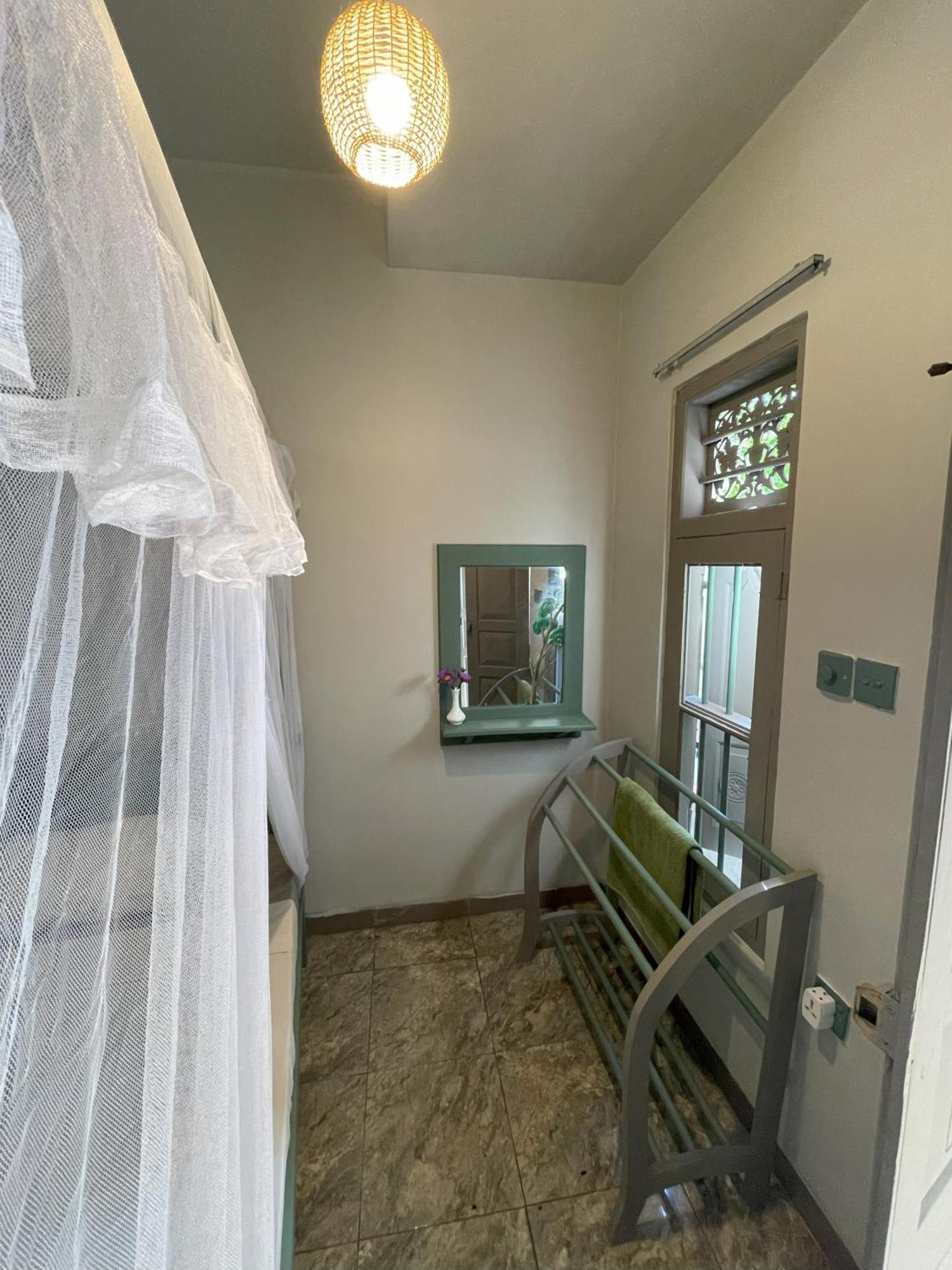 Hawara Coliving Midigama Hotel Екстериор снимка